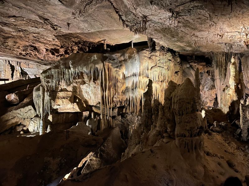 Raccoon Mountain Caverns (Chattanooga)