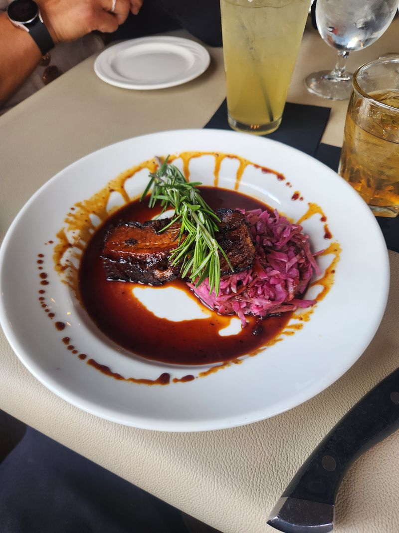 A Menu Rooted in Southern Tradition With a Refined Touch