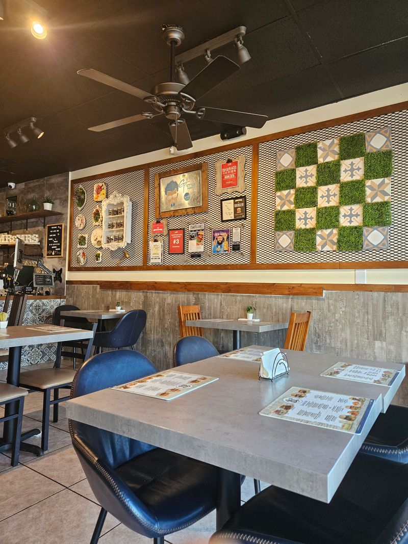 Mr. and Mrs. Bun (Miami)