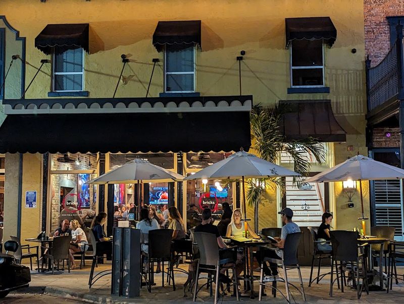 O’Bricks Pub & Martini Bar