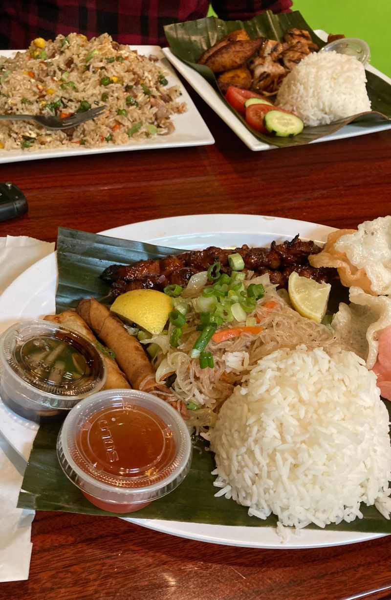 Lutong Pinoy Filipino Cuisine