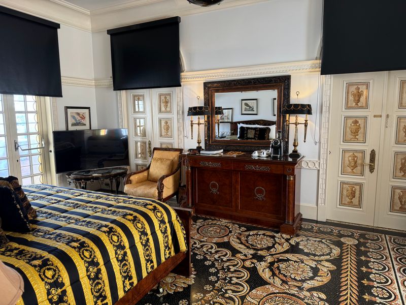 The Villa Casa Casuarina (Formerly Versace Mansion)