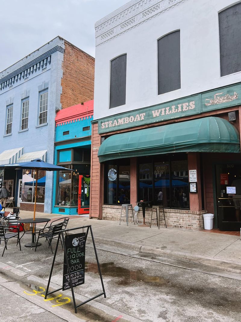 Planning Your Visit: Hours, Parking, and Tips