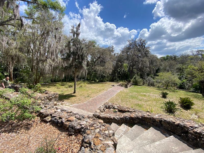 Paved Perimeter Loop and Overlooks