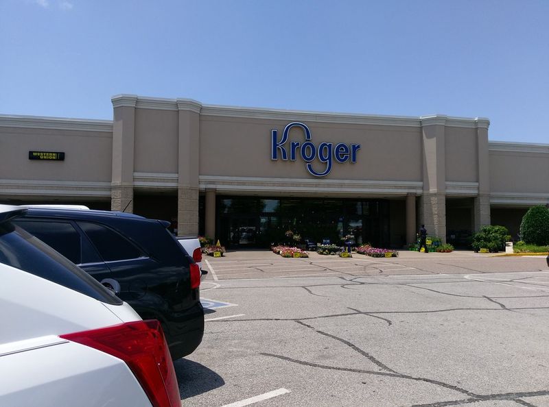 West Towne Commons (Jackson)