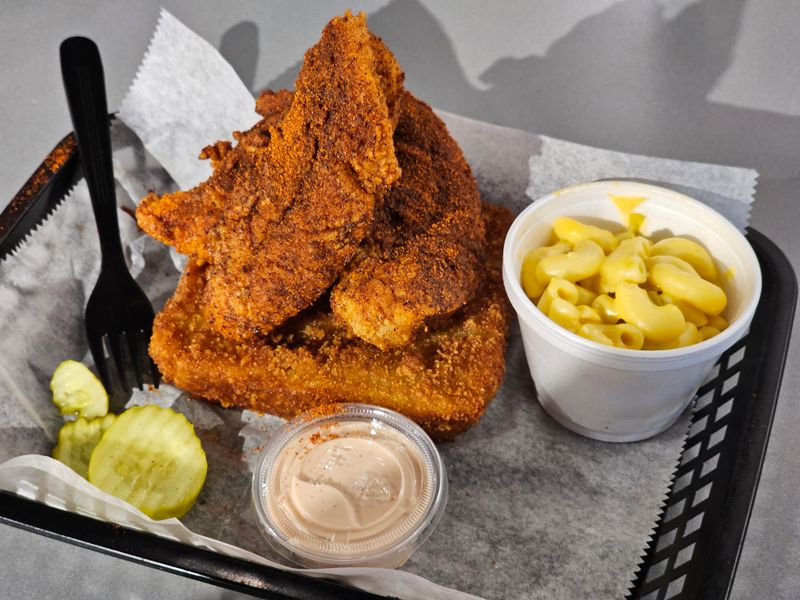 Pepperfire Hot Chicken (Nashville)