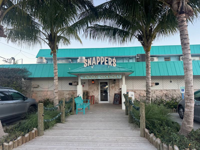Snappers Oceanfront Restaurant & Bar