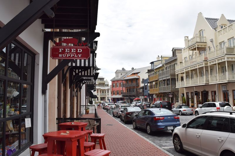 Sunset Dinner Along Main Street