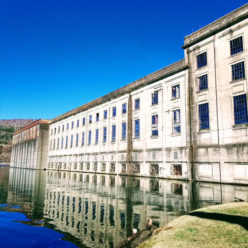 Historic Hales Bar Dam Powerhouse (Guild)