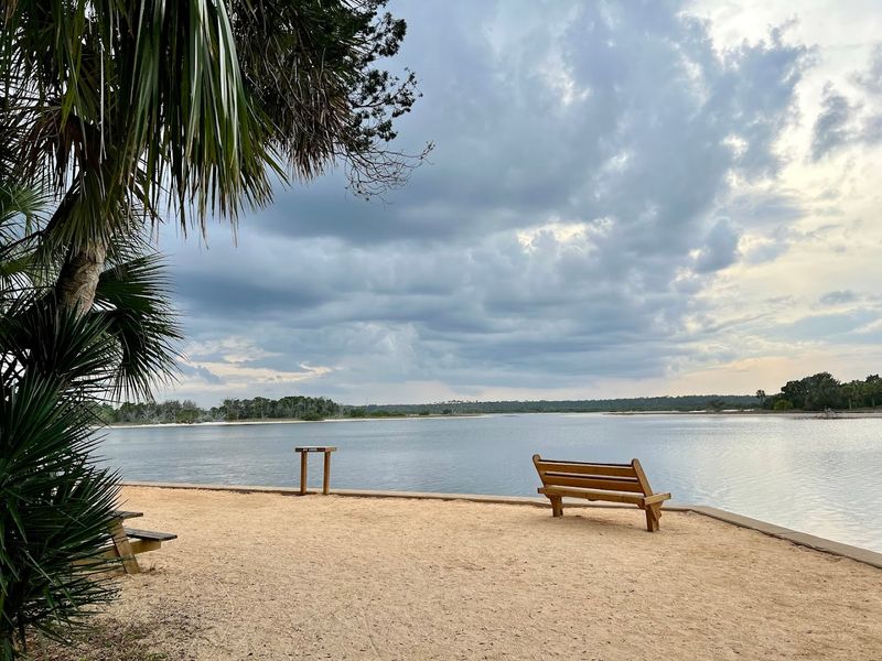 Why Washington Oaks feels like two parks in one