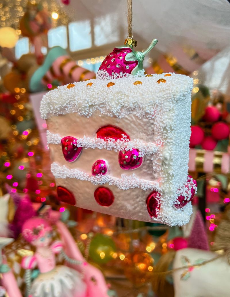 Limited Hours, Maximum Magic