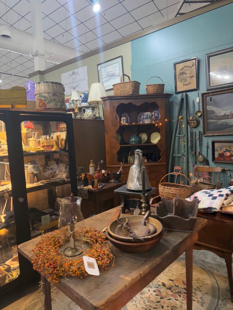 Navigating Two Floors Without Missing Aisles