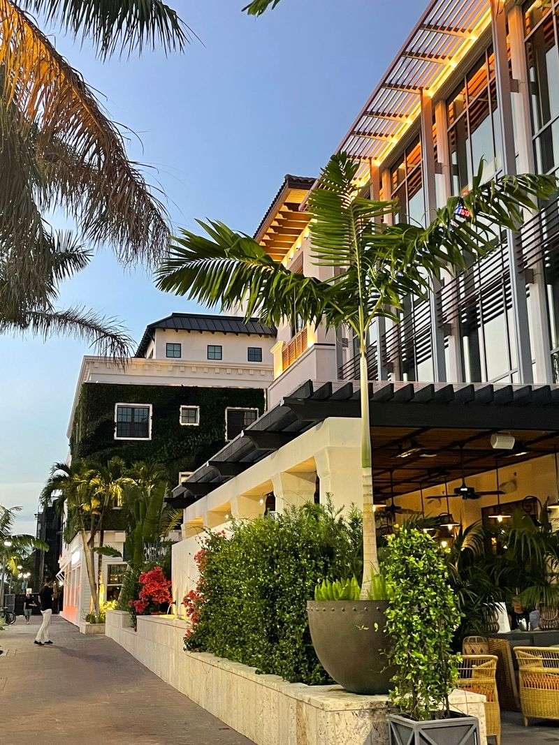 Atlantic Avenue (Delray Beach)