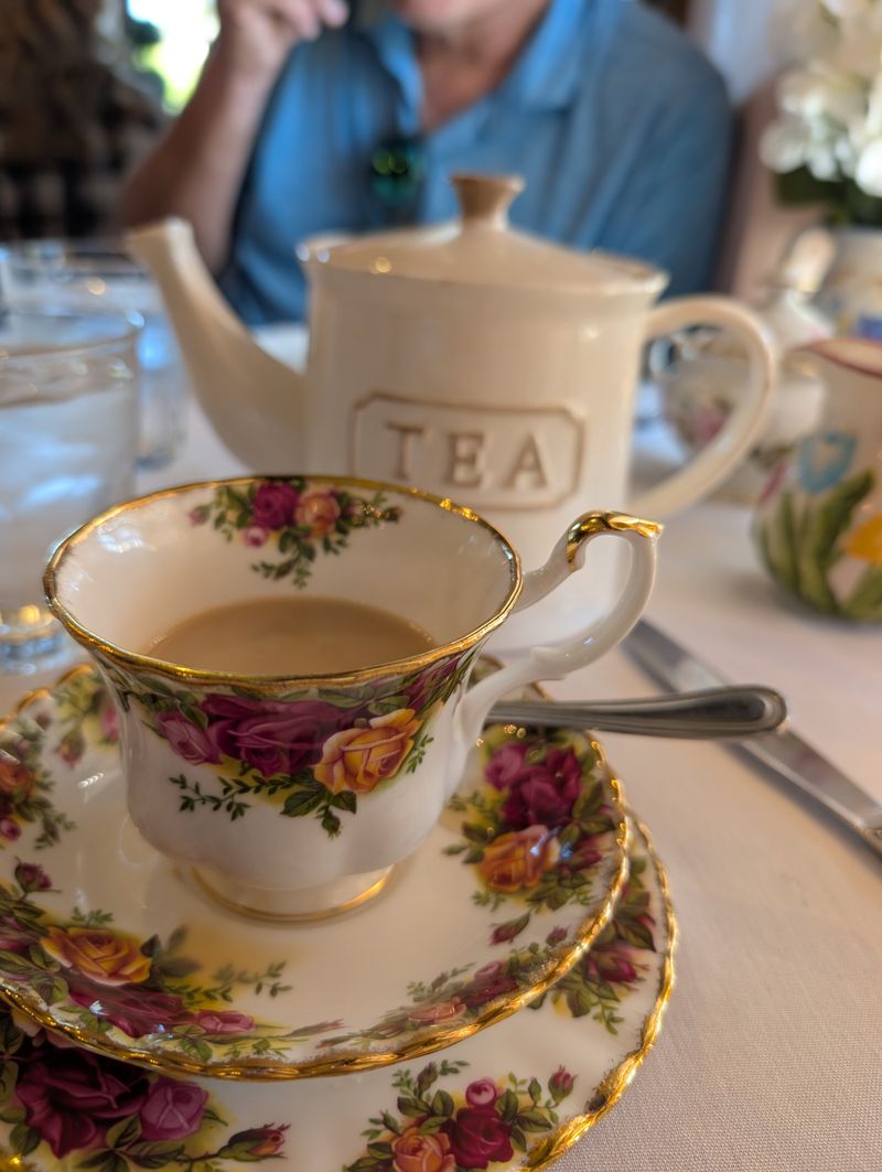 The Chatsworth Pub & Tea Room (St. Augustine)