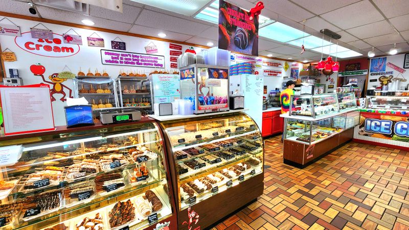 Chocolate Monkey (Gatlinburg)