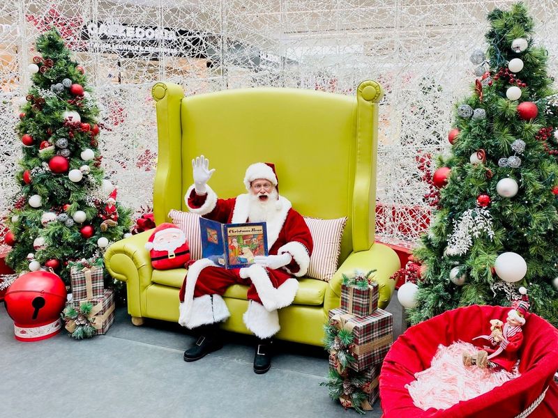 The North Pole Experience at The Florida Mall (Orlando)