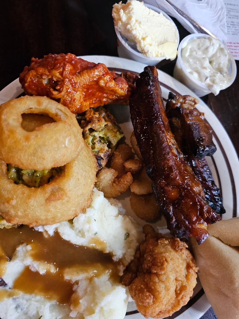 Wood Grill Buffet (Pigeon Forge)