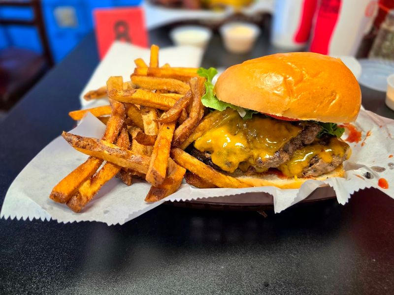 Gabby's Burgers & Fries (Nashville)