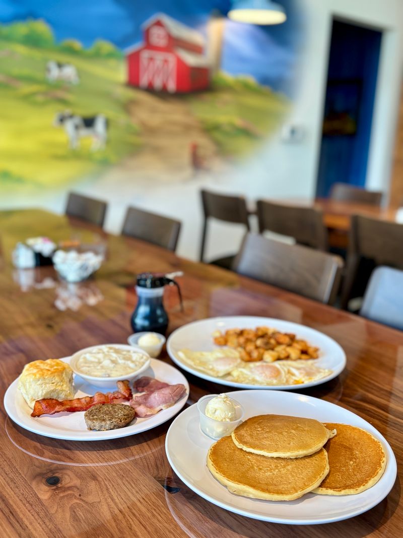 Sawyer's Farmhouse Restaurant