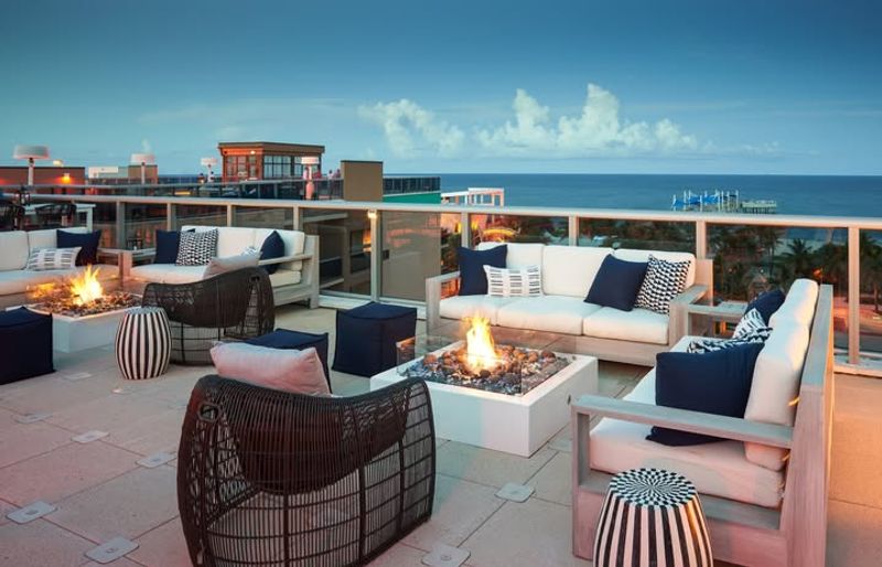 Pier 6 Rooftop (Pompano Beach, FL)