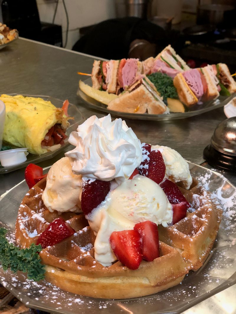 The Brunchery Restaurant and Catering