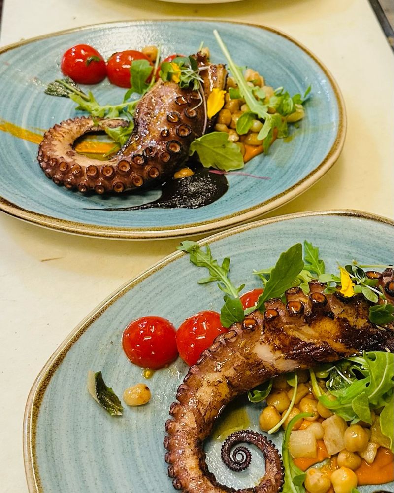 USS Nemo Restaurant (Naples)