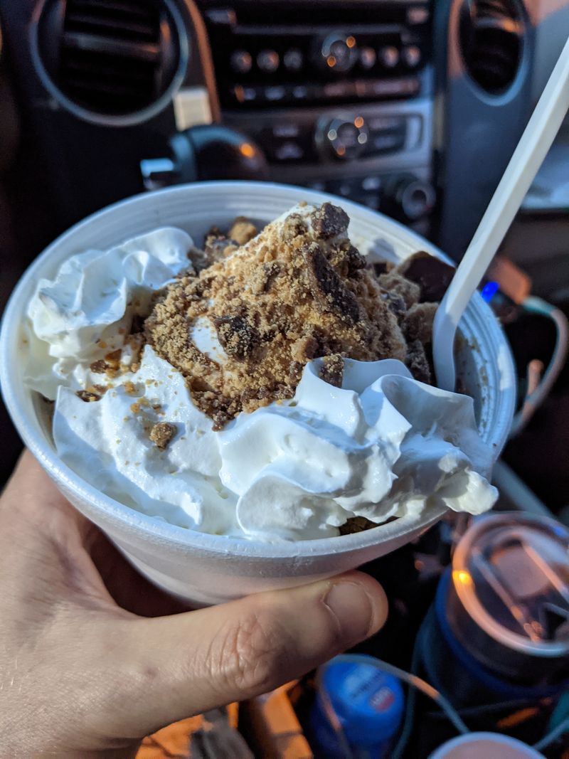 Banana Split the Old-Fashioned Way