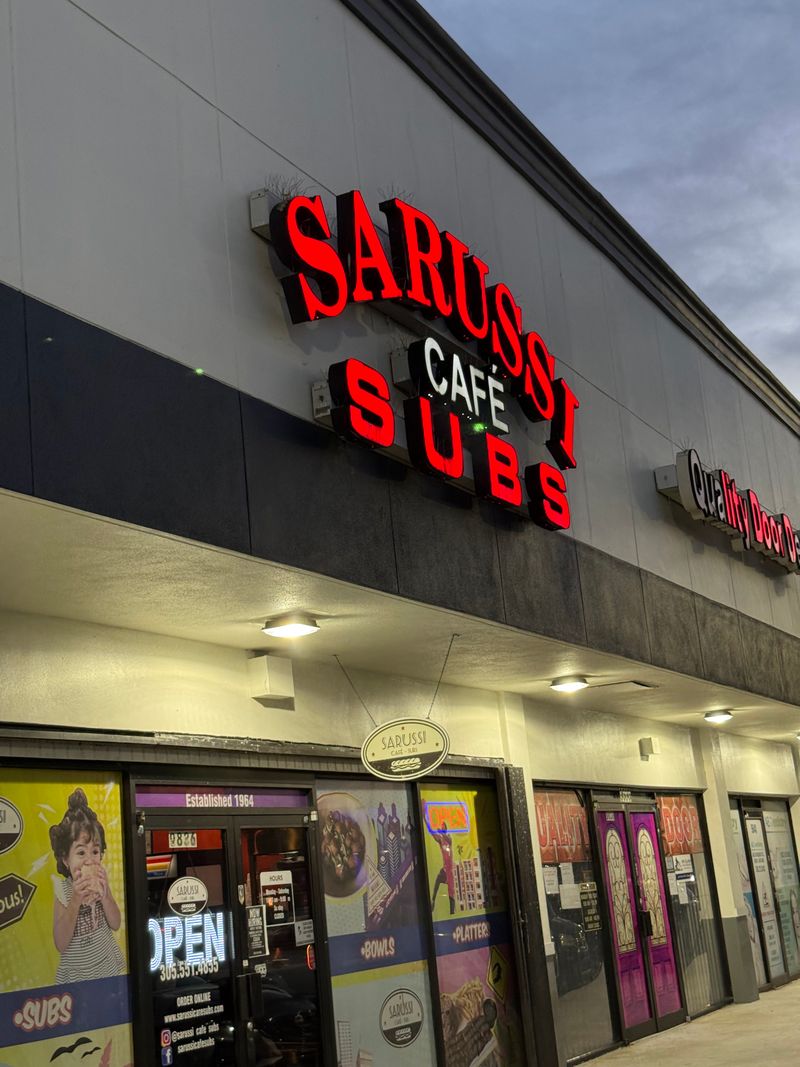 Sarussi Café Subs