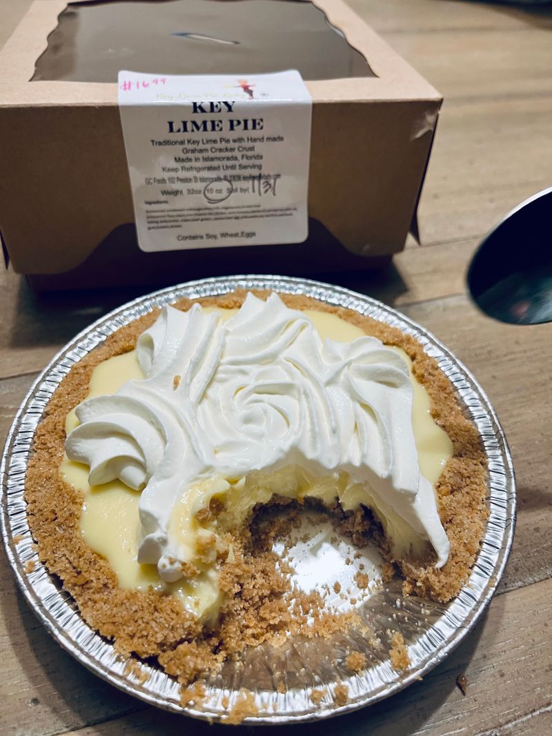 The Trading Post w/Key Lime Pie Lady (Islamorada, FL)