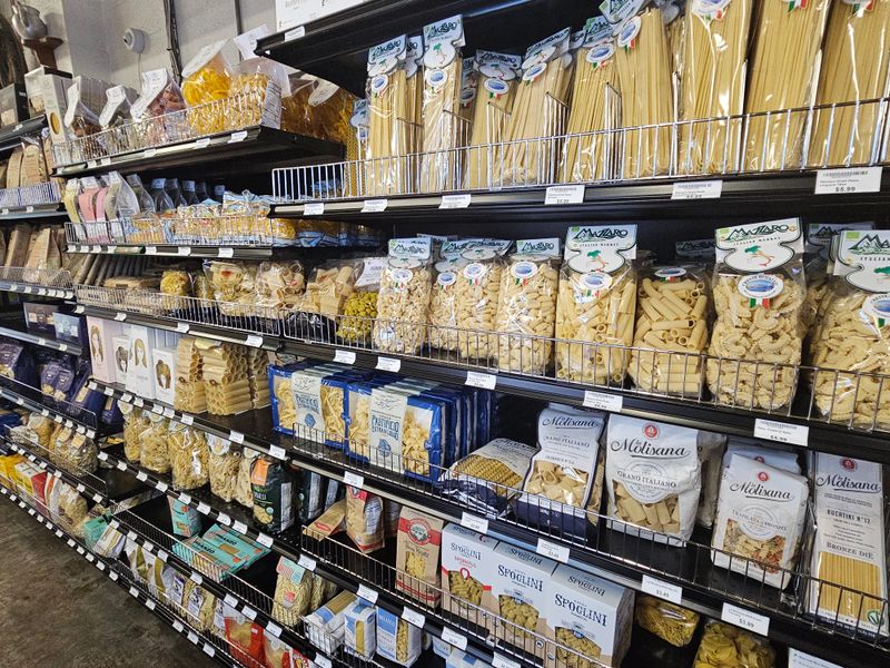 Mazarro’s Italian Market (St. Petersburg)