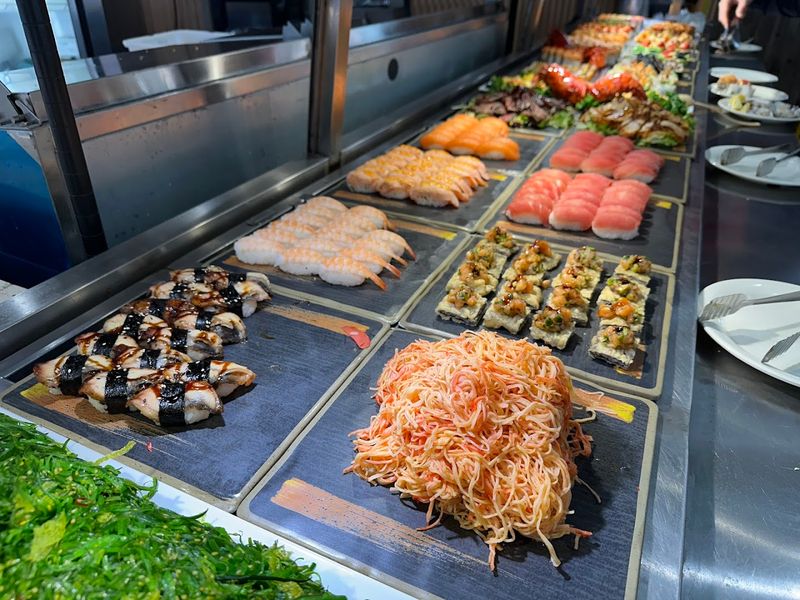 Umi Sushi & Seafood Buffet (Brandon)