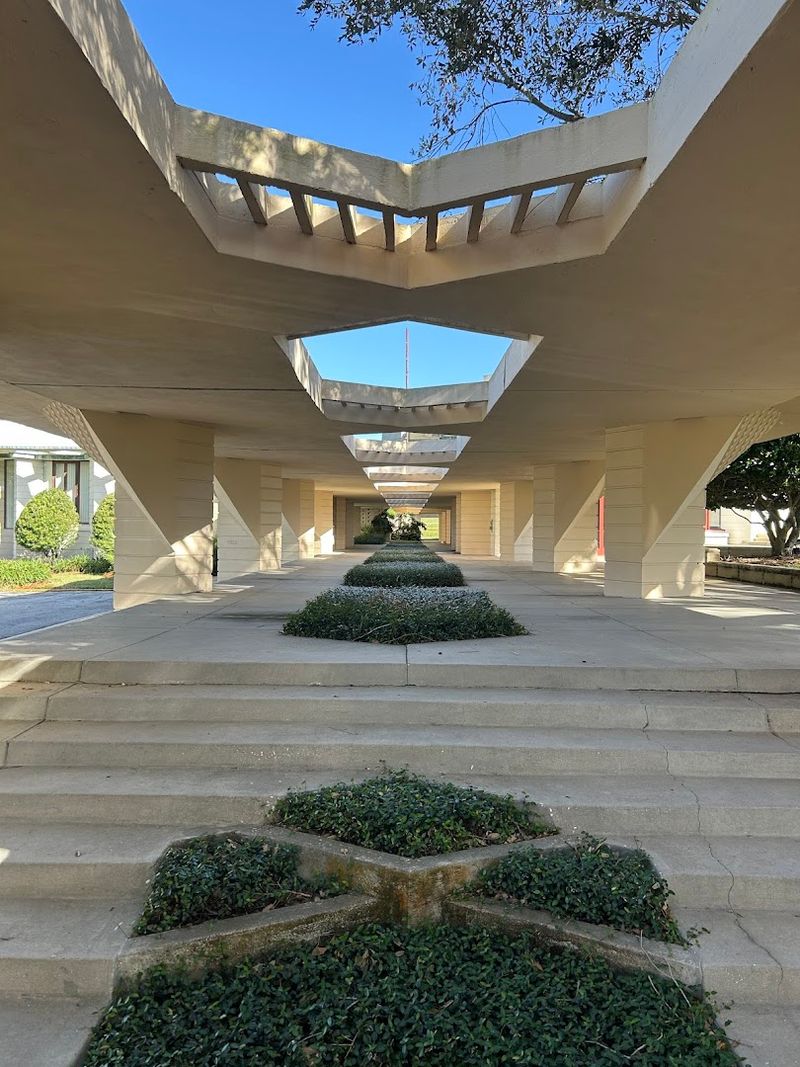 Culture and architecture that set Lakeland apart