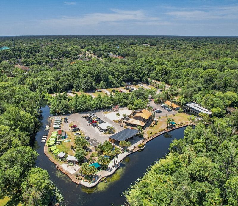 What You’ll See Along the Way (Scenery + Wildlife Highlights)