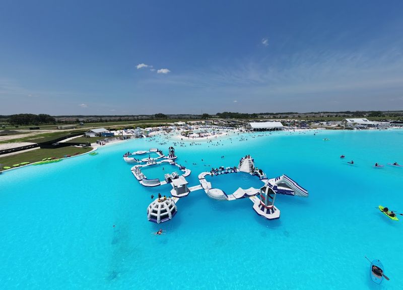 Crystal Clear Water and Family Beach Vibes