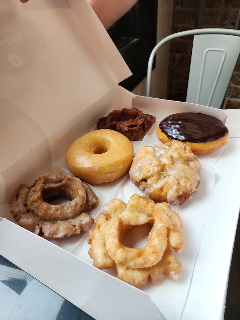 Status Dough Donuts & Coffee