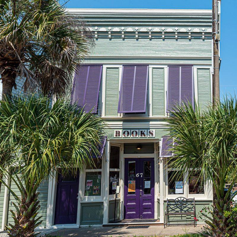 Downtown Books & Purl