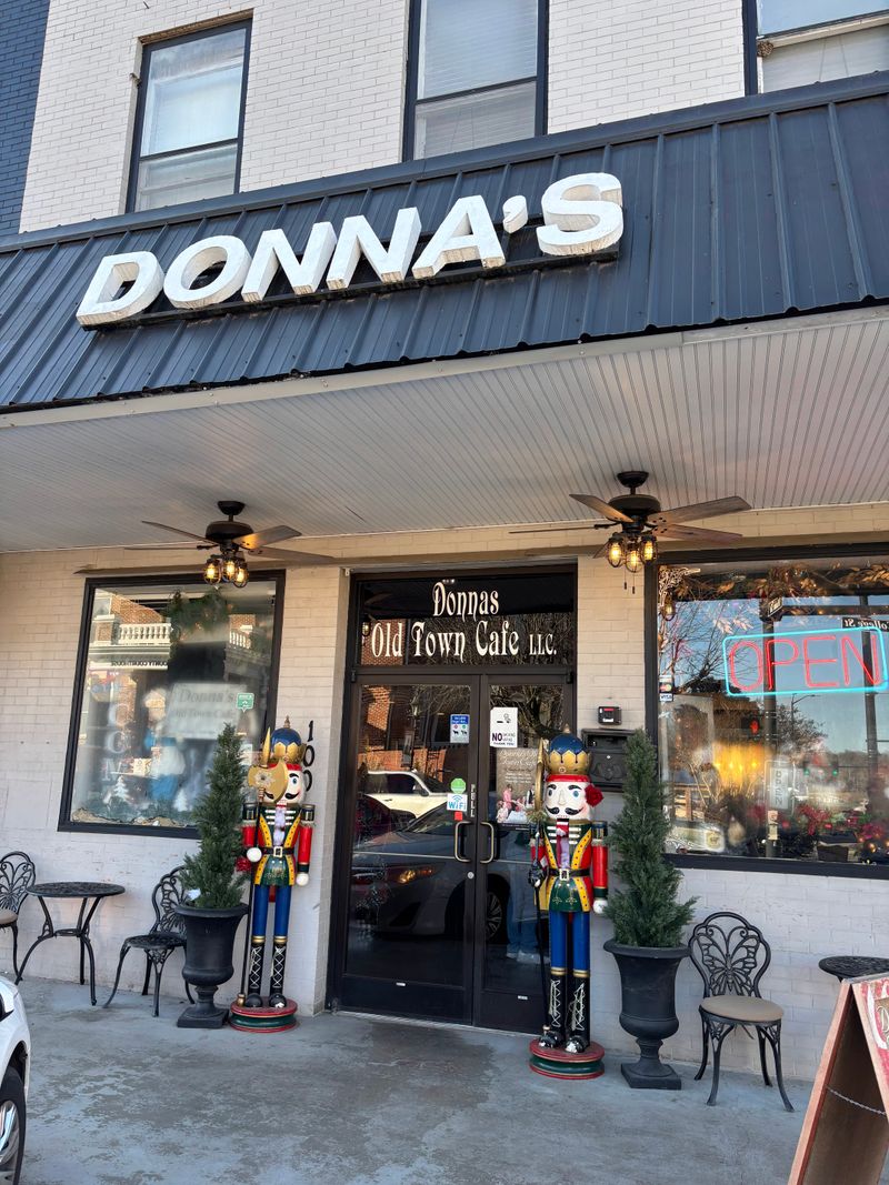 Donna's Old Town Cafe – Madisonville