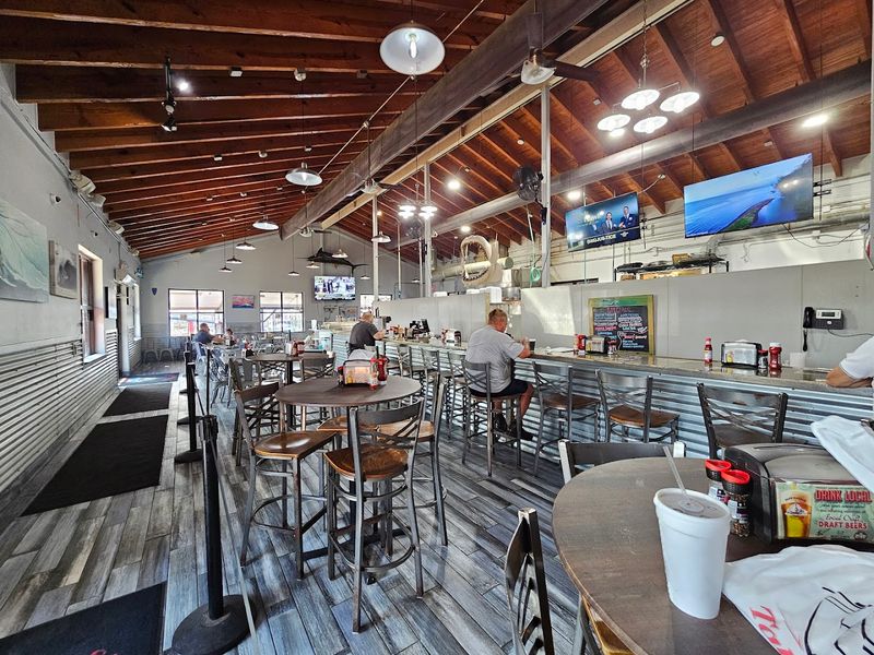 Safe Harbor Seafood Market & Restaurant (Jacksonville area)