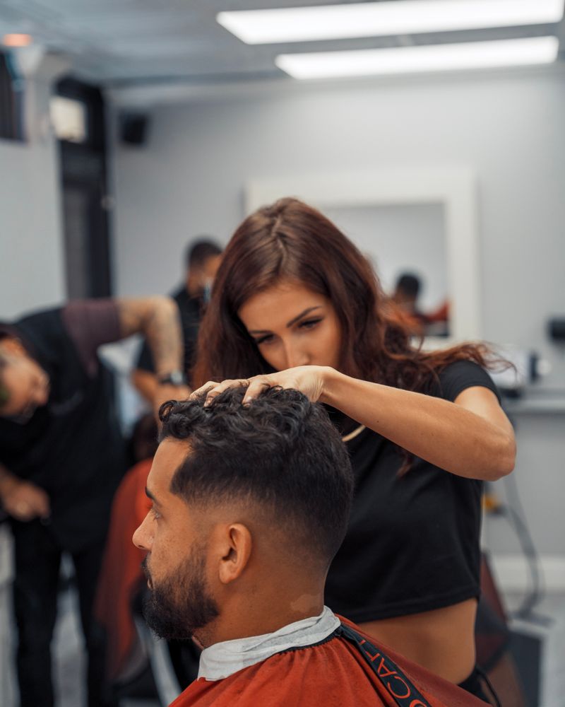 Xclusiv Barber Lounge (West Palm Beach)