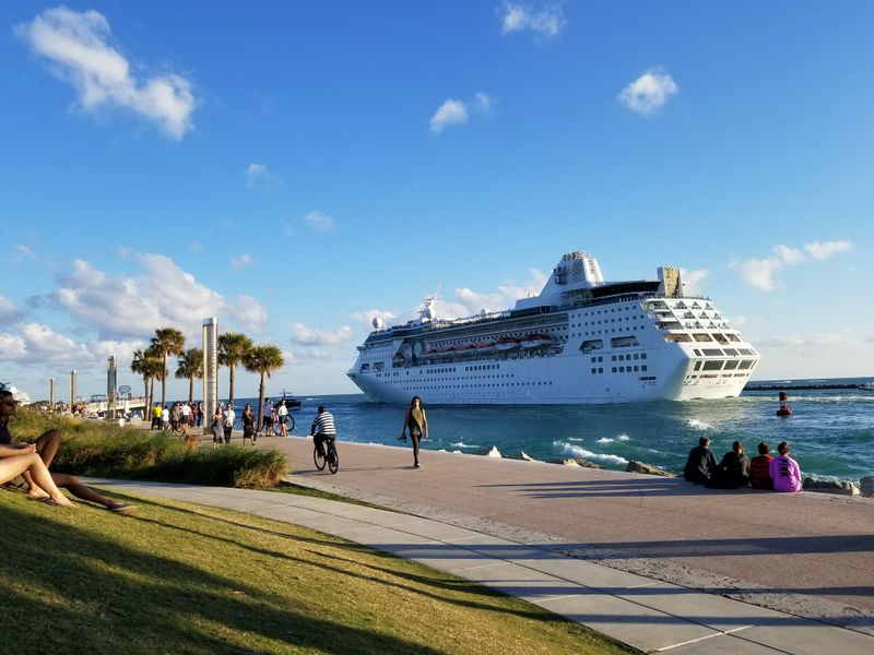 Miami’s South Pointe Park (Miami Beach)