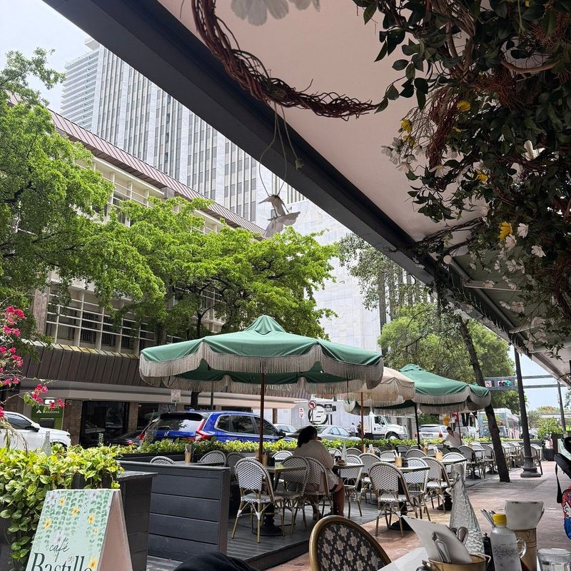 Café Bastille Miami Beach