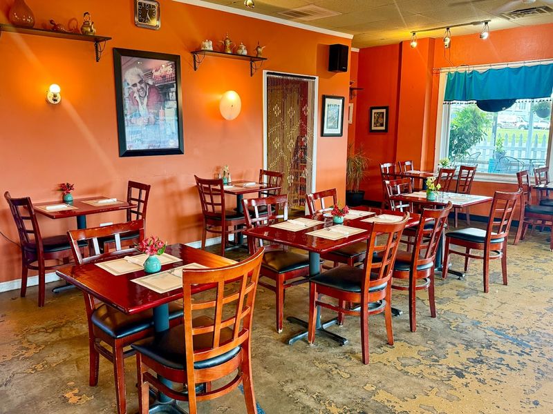 Cafe Rakka (Hendersonville)