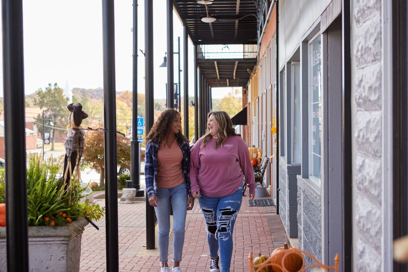 Strolling Clifton’s Historic Main Street