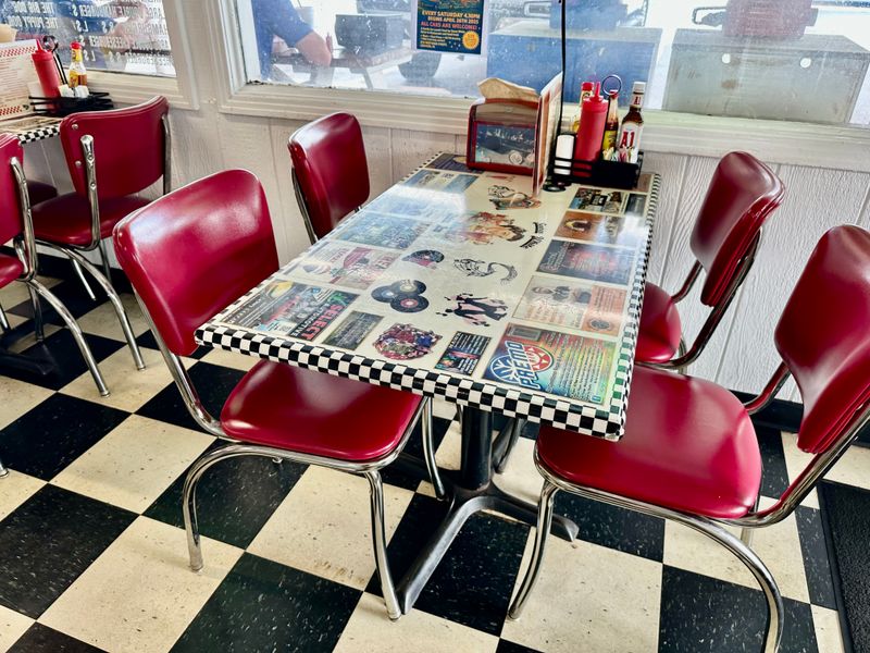 Where to Find This Retro Drive-In in Lebanon