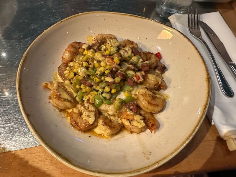 What's on the Menu at Coral Reef Restaurant