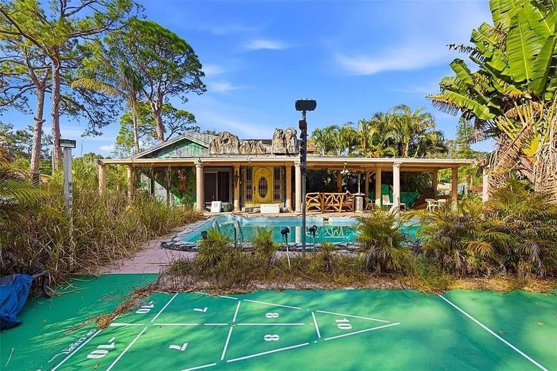 Booking the Airbnb Experience