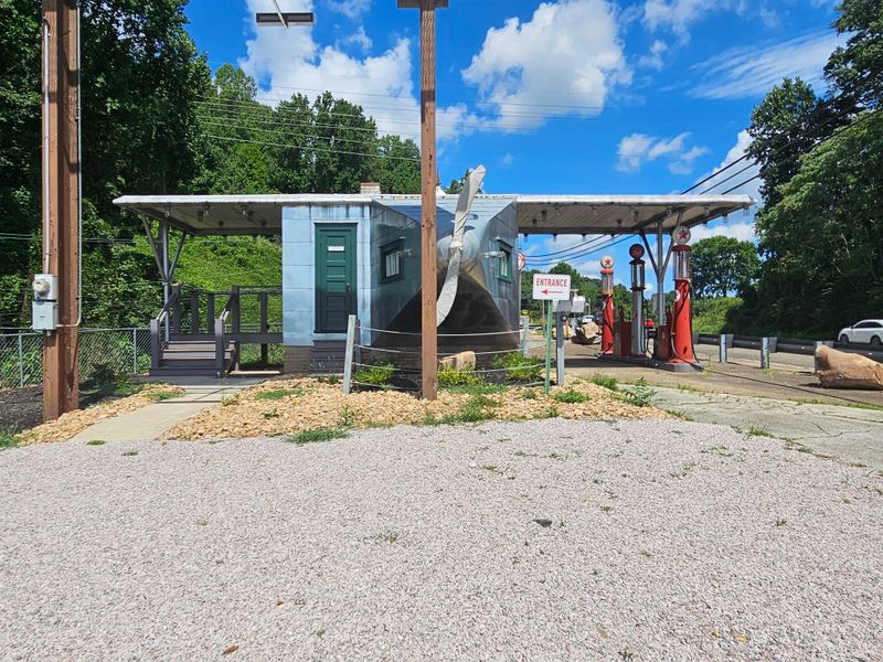 Where to Find This Unique Spot in Knoxville