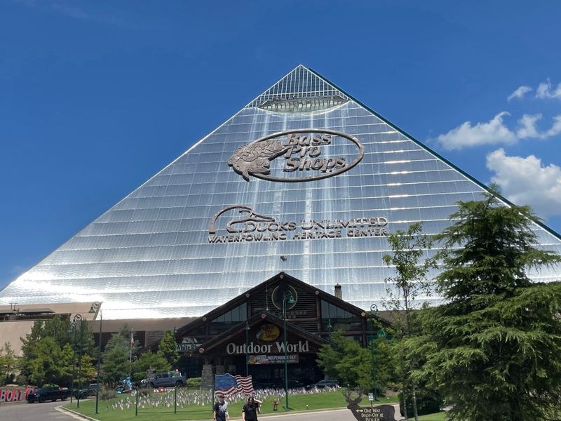 Sleep inside a giant Pyramid at Big Cypress Lodge (Memphis)