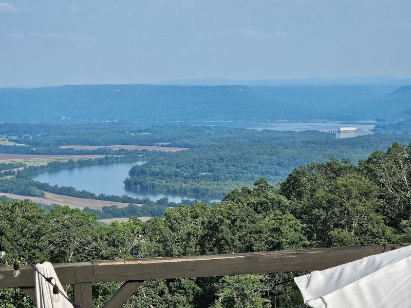 Top of the Rock Restaurant and Brewery (Kimball)