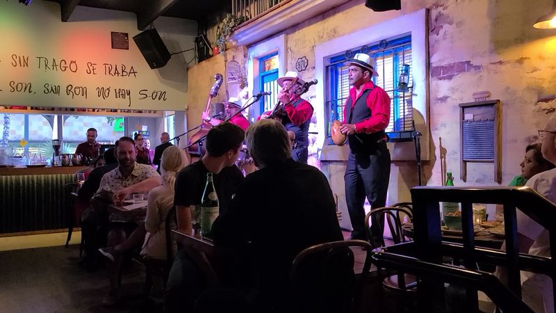 Café La Trova (Little Havana)